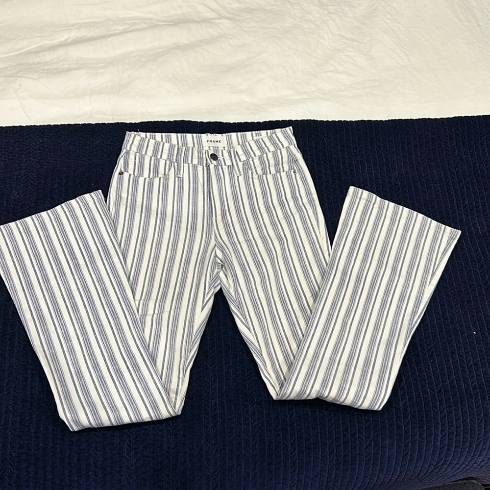 Frame Le high Flare blue/white striped jeans